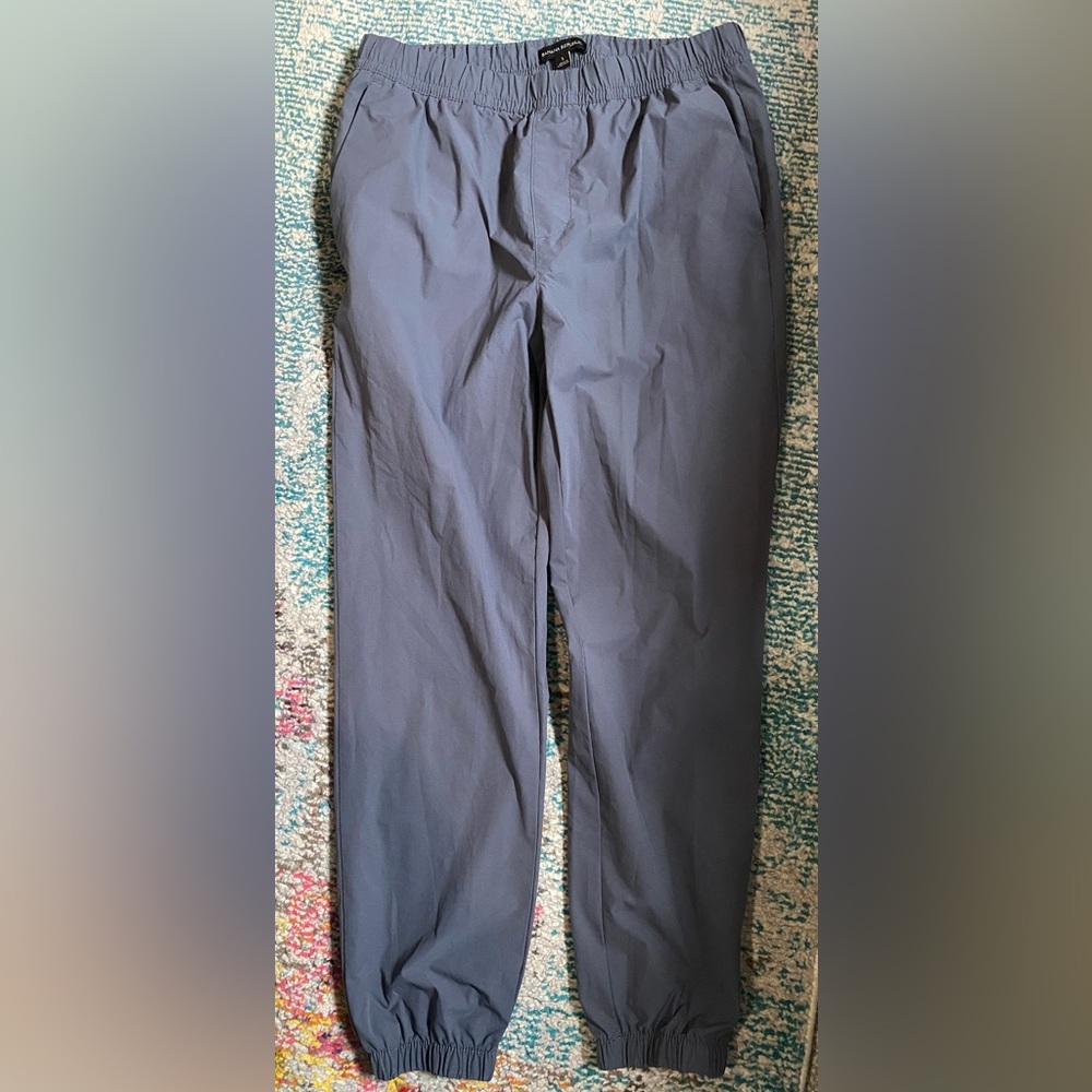 Banana Republic Men’s Gray Polyester joggers size small